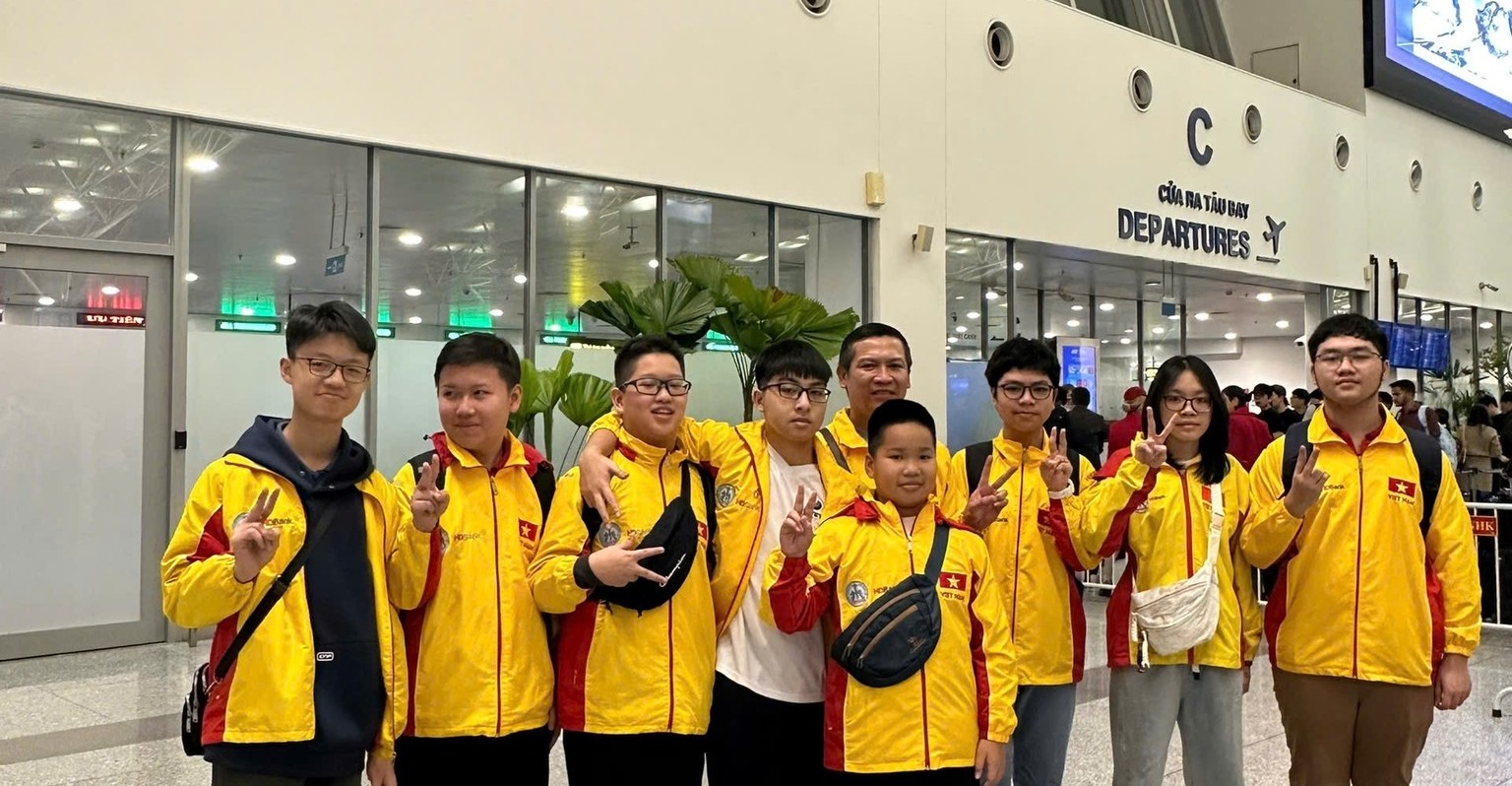 ĐỘI TUYỂN CỜ VUA TRẺ VIỆT NAM LÊN ĐƯỜNG THAM DỰ GIẢI VÔ ĐỊCH CỜ VUA NHANH & CHỚP THẾ GIỚI U9–U17 NĂM 2025