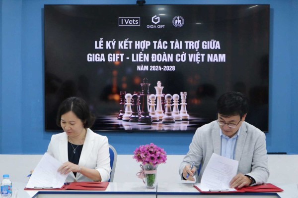 Lễ ký hợp tác tài trợ giữa Giga Gift với Liên đoàn Cờ Việt Nam.